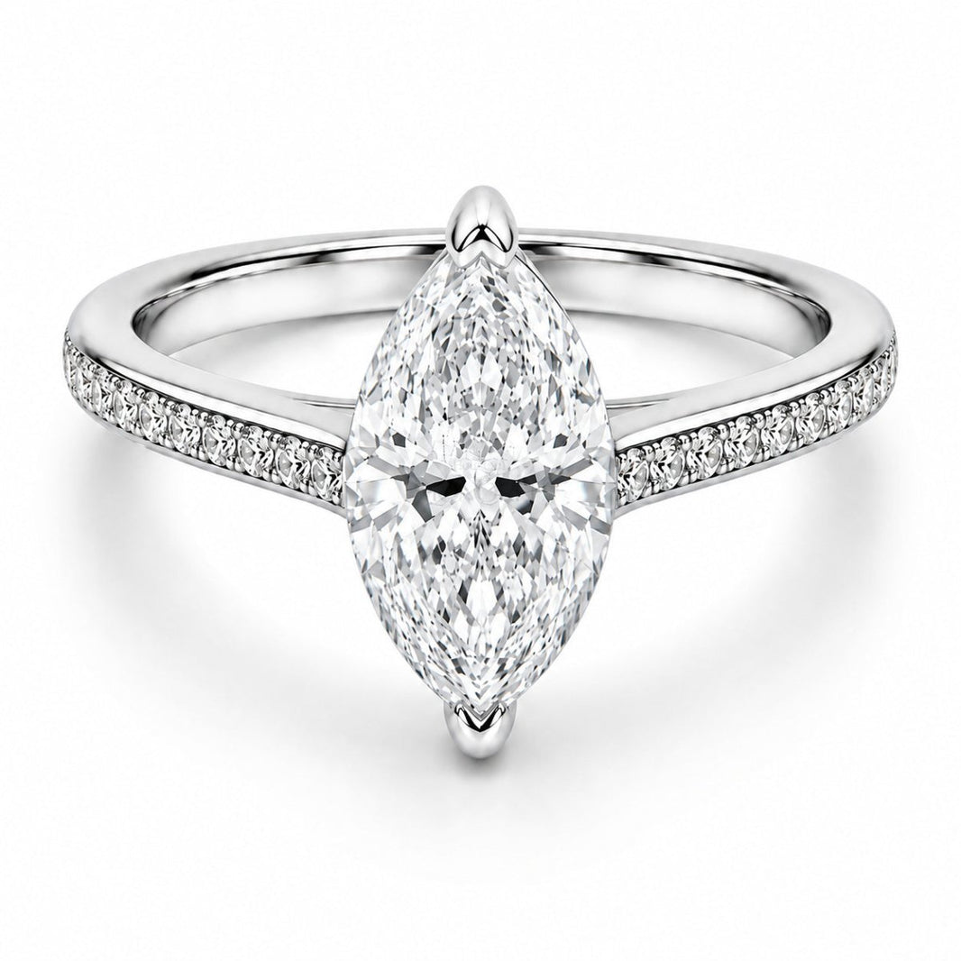 Sudraba gredzens ar moisanītiem „Marquise“ – MONOREE